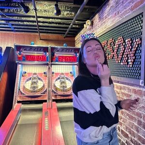 Meet your Posher, Merritt